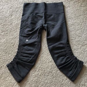 Lululemon In the Flow Crop II